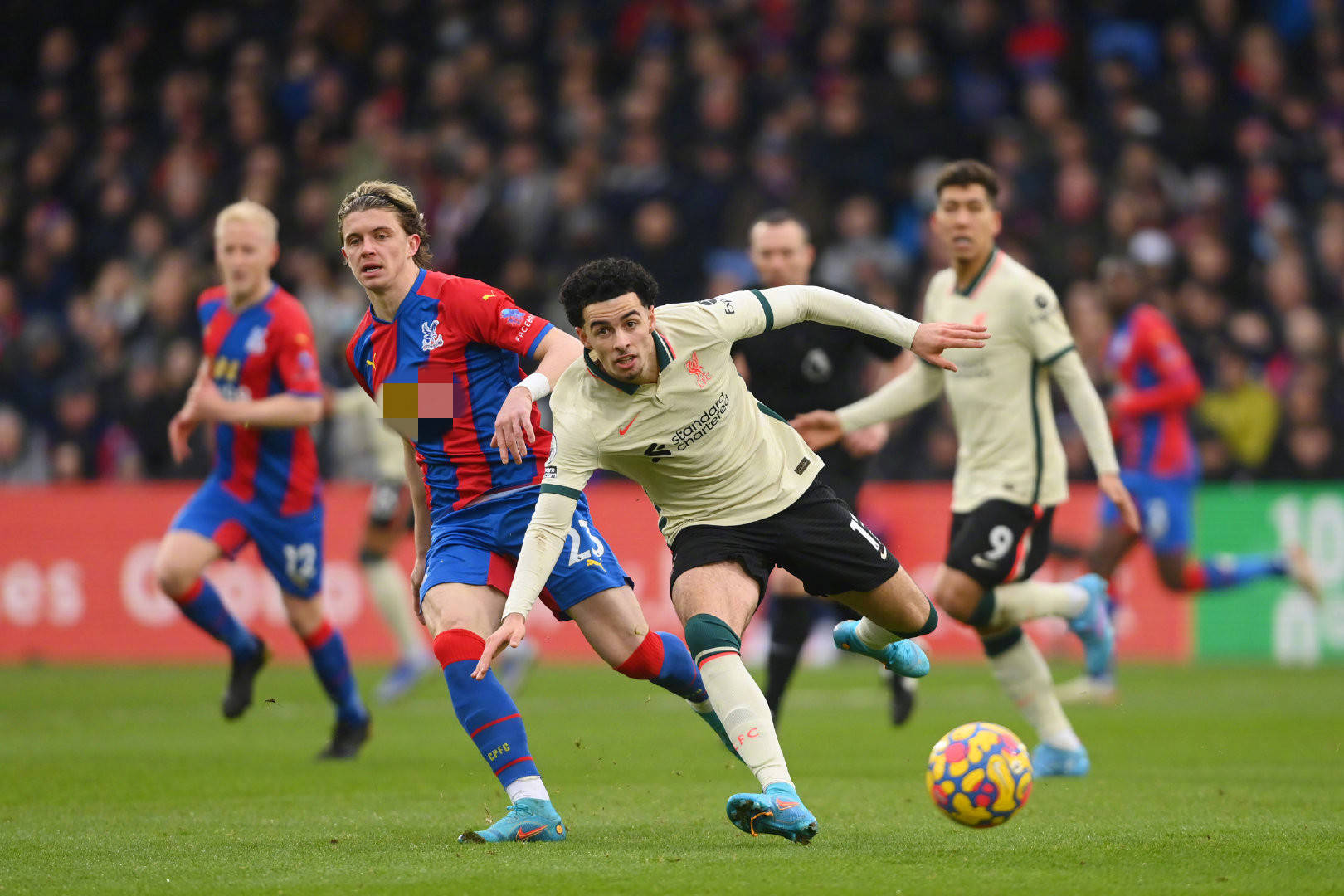 社交媒体提 社交媒体提