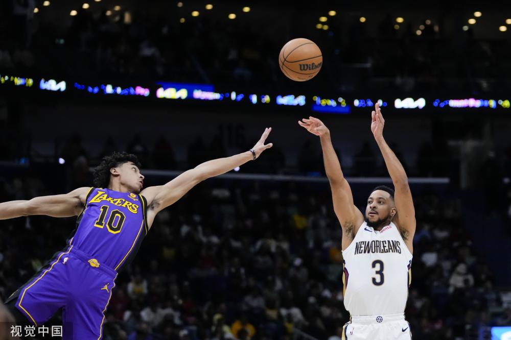 他成为场上 他成为场上